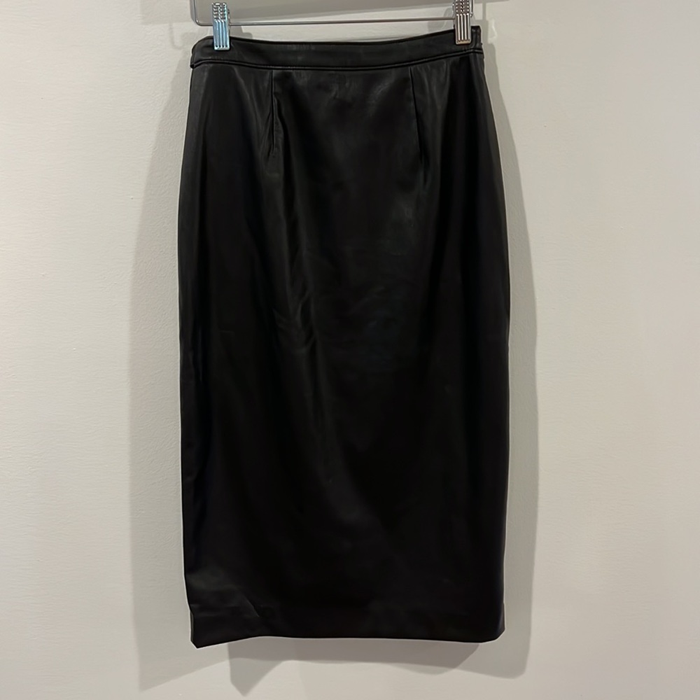 Aritzia TNA BABATON black Pelli leather Skirt size 2 - Picture 5 of 7